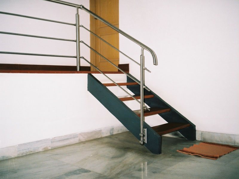 Cantilever Staircase 11