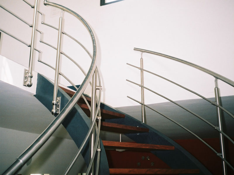 Cantilever Staircase 9